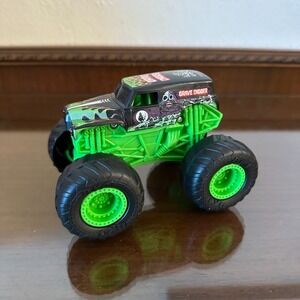 2024 Spin Master 1:64 Plastic Grave Digger Truck